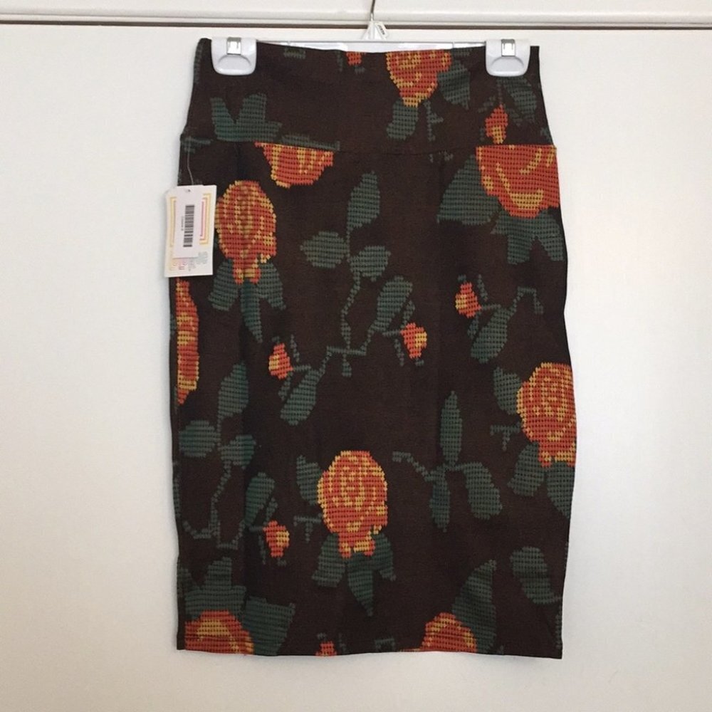 S LuLaRoe Cassie Skirt E04 32